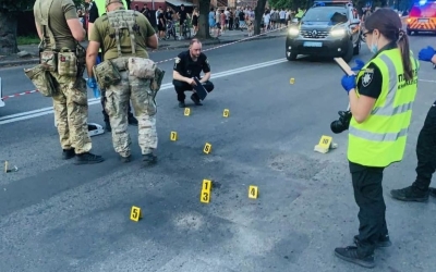 &quot;Військовий не витримав&quot;: що кажуть свідки та поліція про вибух гранати у Луцьку - деталі